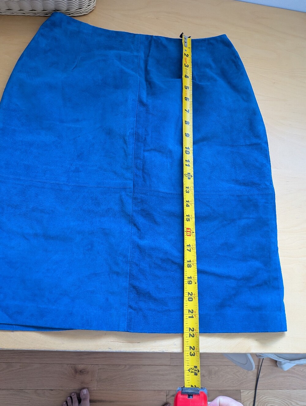 VINTAGE 80-90 WEST BAY 100% Suede Mini Skirt Women Blue Color Size 12 Back Zip - Picture 8 of 9
